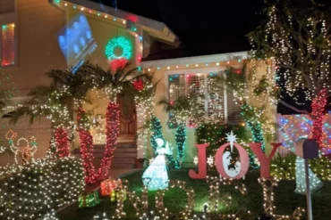 Christmas Lights in Westminster California