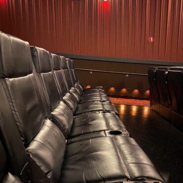 Cinemas in Elk Grove California