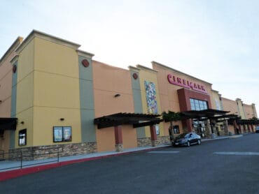 Cinemas in Yuba City California