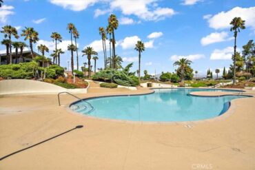 Family Farm Stays in Eastvale California