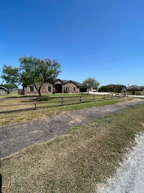 Family Farm Stays in Edinburg Texas