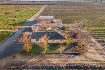 Family Farm Stays in Lodi California