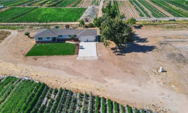 Family Farm Stays in Merced California