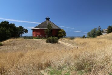 Family Farm Stays in Santa Rosa California