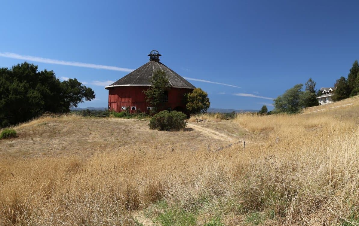 Family Farm Stays in Santa Rosa California