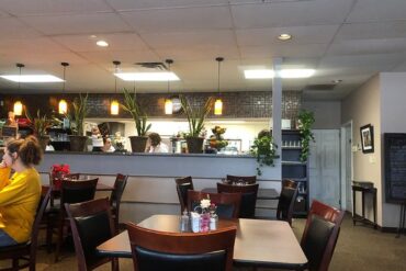 Family Friendly Cafes in Overland Park Kansas