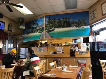 Family Friendly Diners in El Monte California