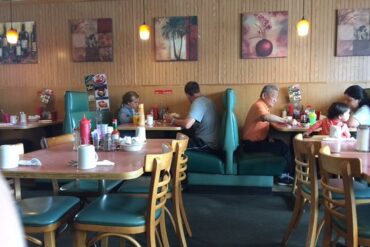 Family Friendly Diners in Marysville Washington