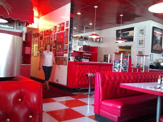 Family Friendly Diners in Whittier California