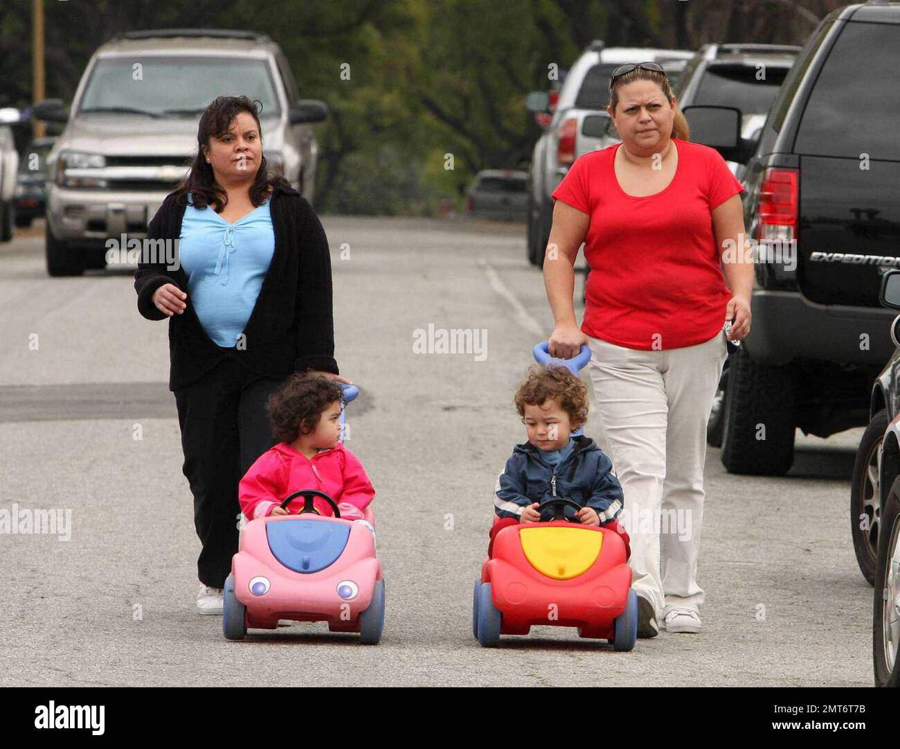 Family Walks With Kids in Bellflower California