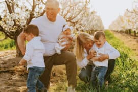 Family Walks With Kids in Lodi California