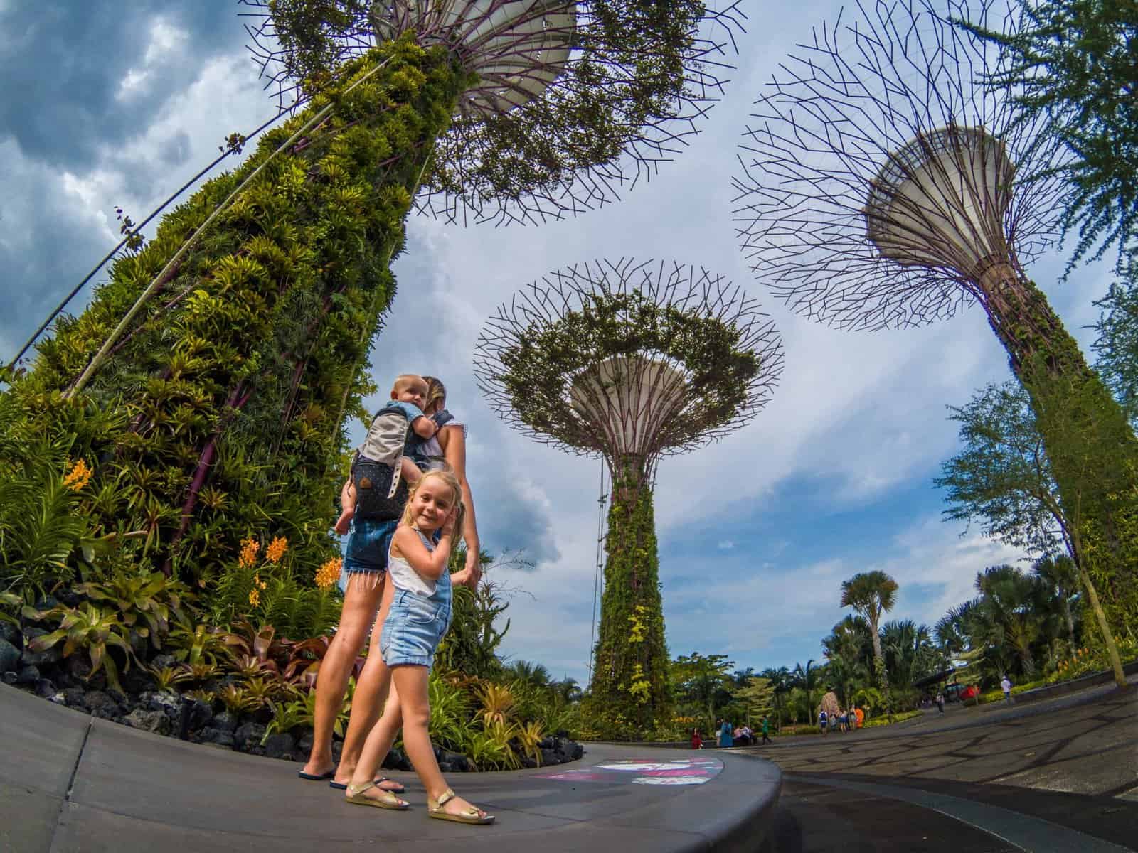 Family Walks With Kids in Singpore