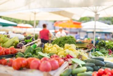 Farmers Markets in Elk Grove California