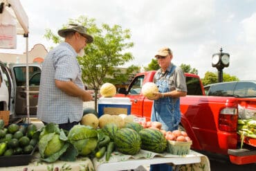 Farmers Markets in Shawnee Kansas