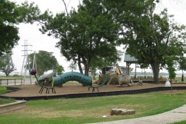 Free Attractions for Little Kids in Baytown Texas