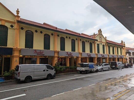 Free Parking in Serangoon