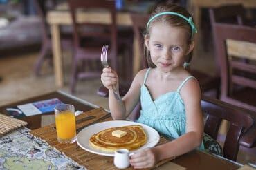 Free eating place for kids in Avondale Arizona