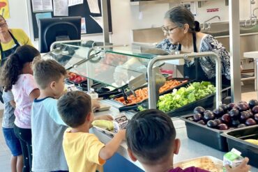 Free eating place for kids in Chula Vista California