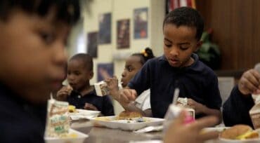 Free eating place for kids in Kansas City Kansas