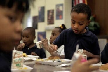 Free eating place for kids in Kansas City Kansas