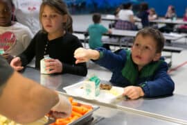 Free eating place for kids in Marysville Washington