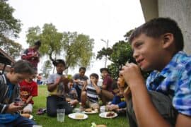 Free eating place for kids in Oceanside California