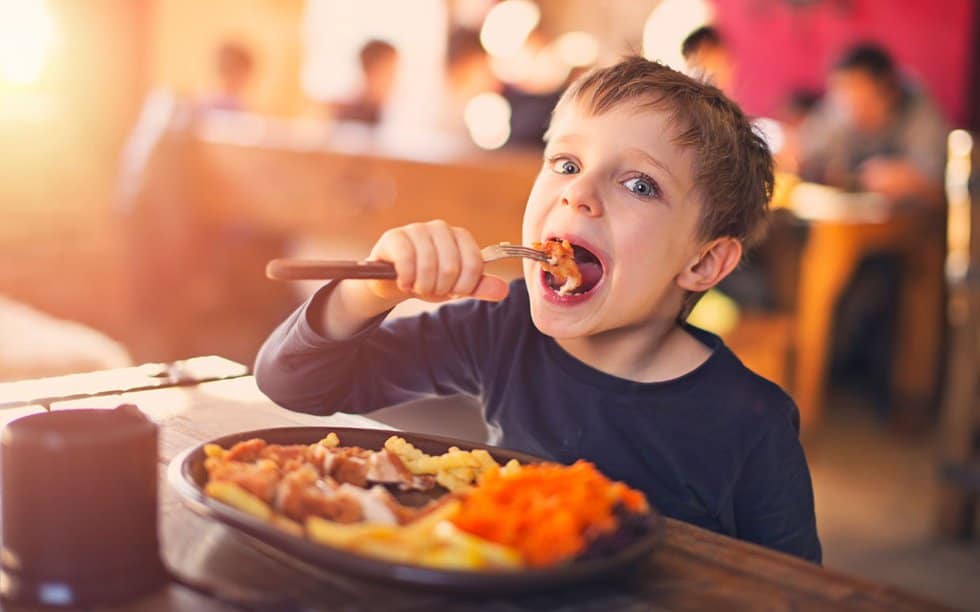 Free eating place for kids in Salinas California