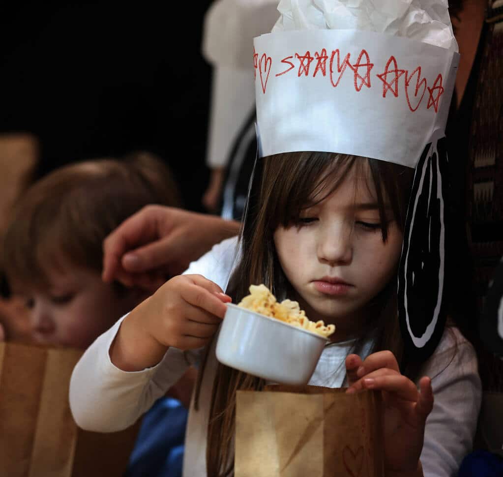 Free eating place for kids in Santa Rosa California