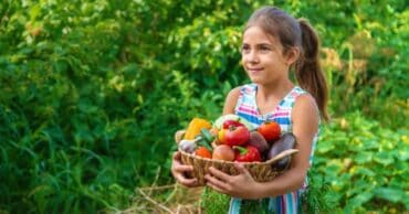 Fruit Picking for Kids in Peoria Arizona