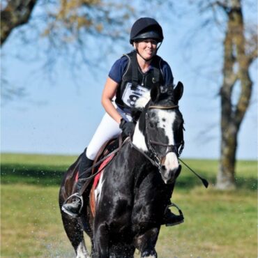 Horse Riding in Olathe Kansas