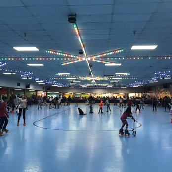 Ice Skating in Clovis California