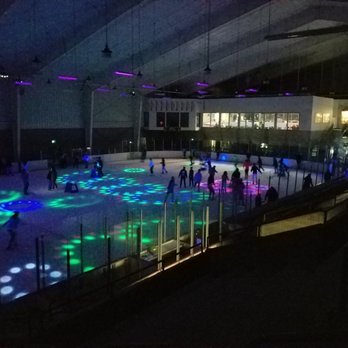 Ice Skating in Kent Washington