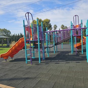 Indoors Playgrounds in Inglewood California