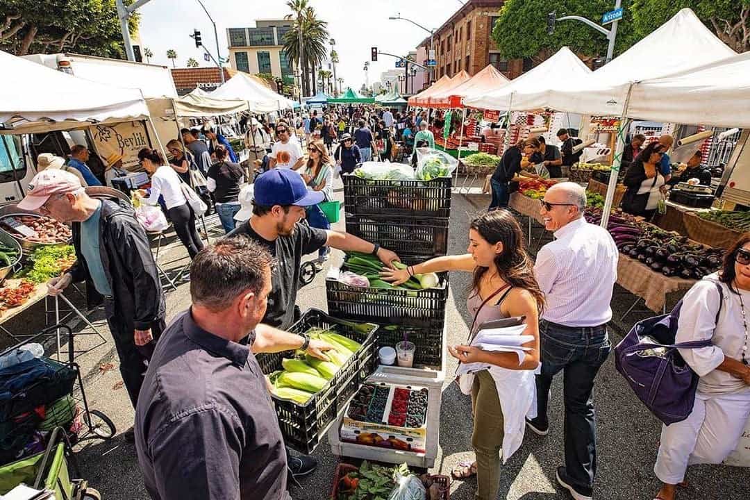 Markets in East Los Angeles California