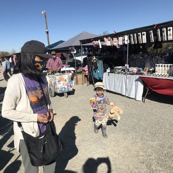 Markets in Palmdale California