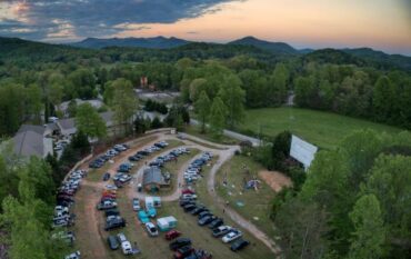 Outdoor Cinemas in Alpharetta Georgia