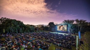 Outdoor Cinemas in East Los Angeles California