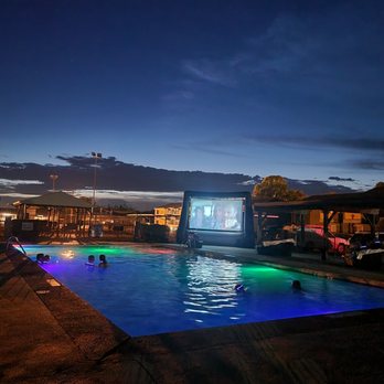 Outdoor Cinemas in Garland Texas