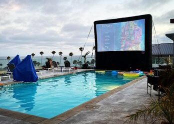 Outdoor Cinemas in Irvine California