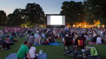 Outdoor Cinemas in Renton Washington