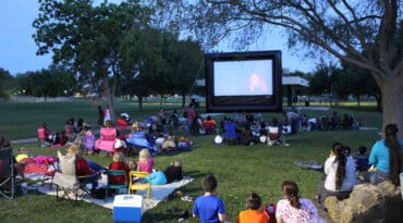 Outdoor Cinemas in South Jordan Utah