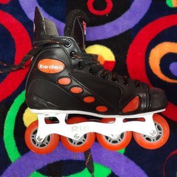 Roller Skating in Grand Prairie Texas