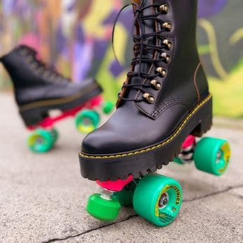 Roller Skating in Lakewood California