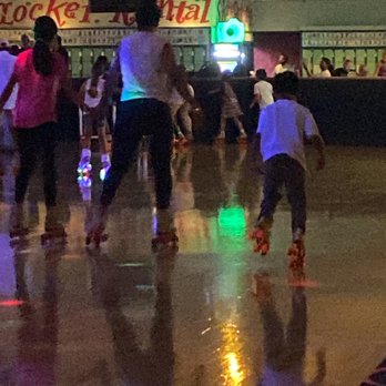 Roller Skating in Roseville California