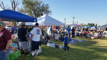 Sunday Markets in Apple Valley California