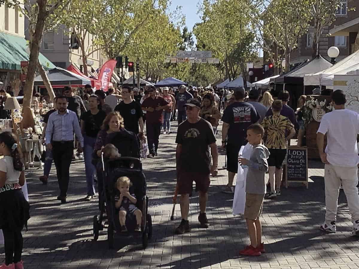 Sunday Markets in Lodi California