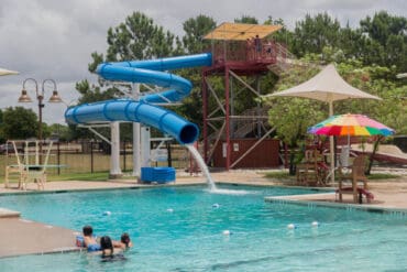 Swimming Pools and Aquatic Centres in Arlington Texas