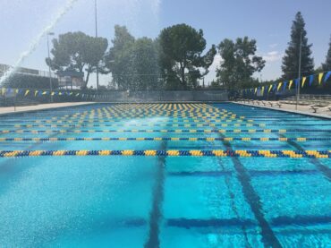 Swimming Pools and Aquatic Centres in Bakersfield California