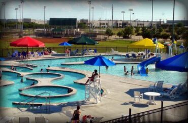Swimming Pools and Aquatic Centres in Flower Mound town, Texas