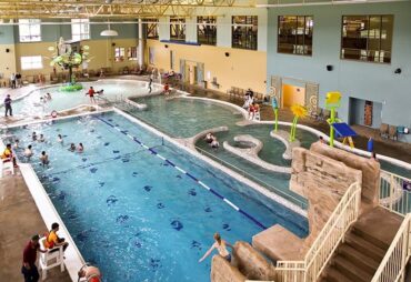 Swimming Pools and Aquatic Centres in Olathe Kansas